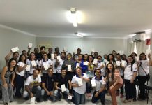 Prefeito Valdir realiza entrega de tablets aos Agentes Comunitários de Saúde