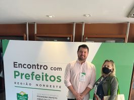 Em Recife, Iogo participa de encontro de prefeitos amigos da criança